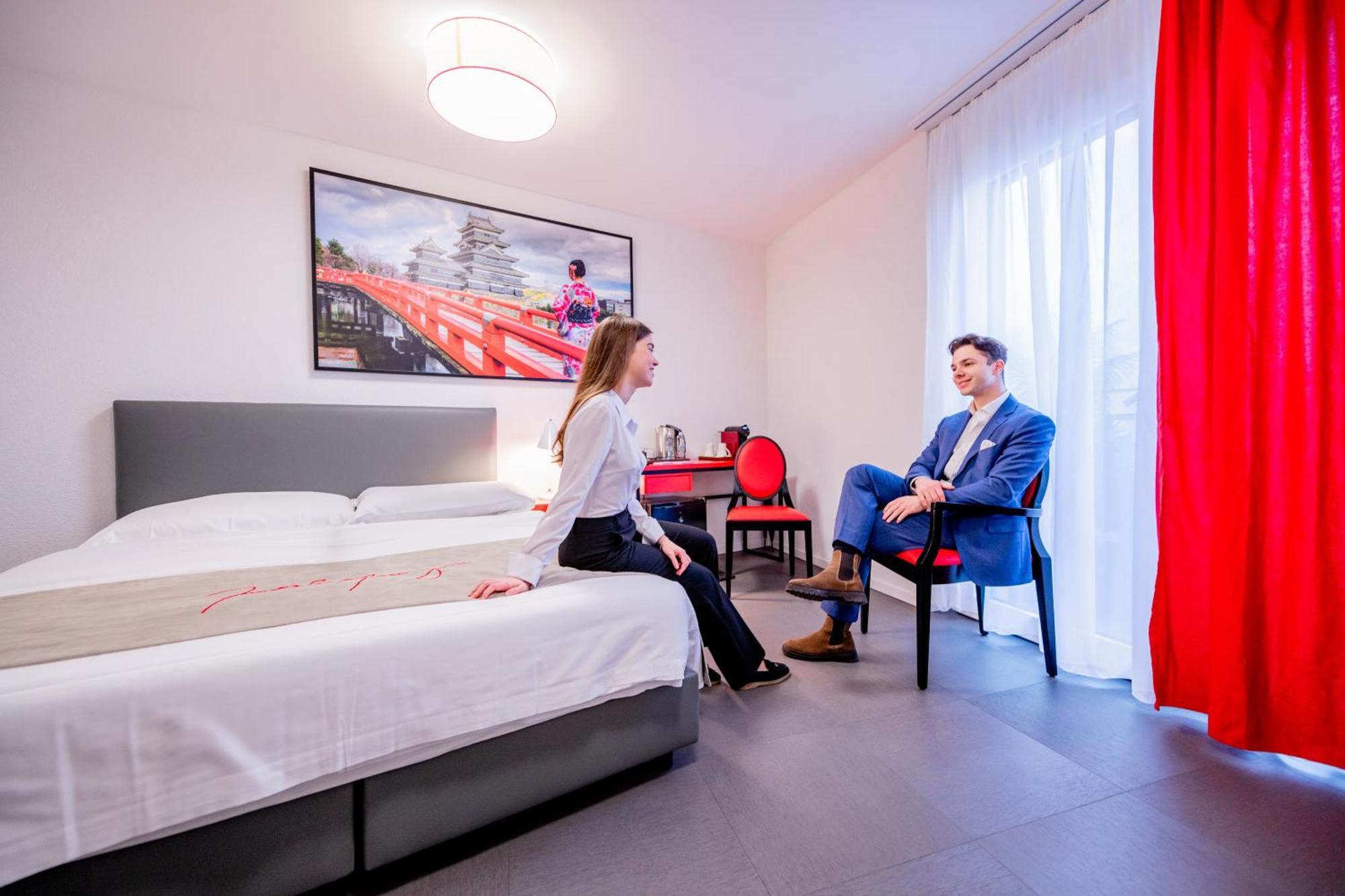 "The Freddie Mercury" Hotel Μοντρέ Εξωτερικό φωτογραφία